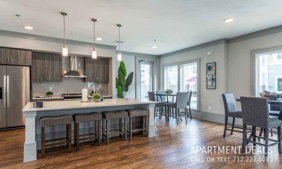 10721 Katya Gillian Dr, Houston, TX 77034, USA