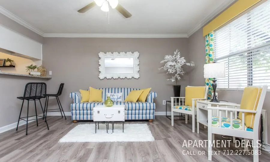 9307 Beechnut St, Houston, TX 77036, USA