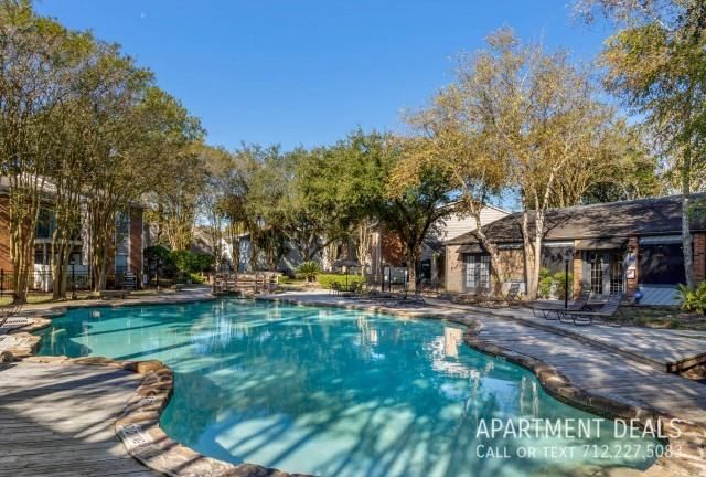 1309 Gears Rd, Houston, TX 77067, USA