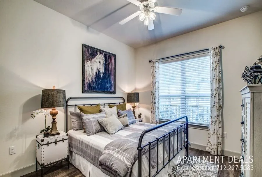 2607 Citadel Plaza Dr, Houston, TX 77008, USA