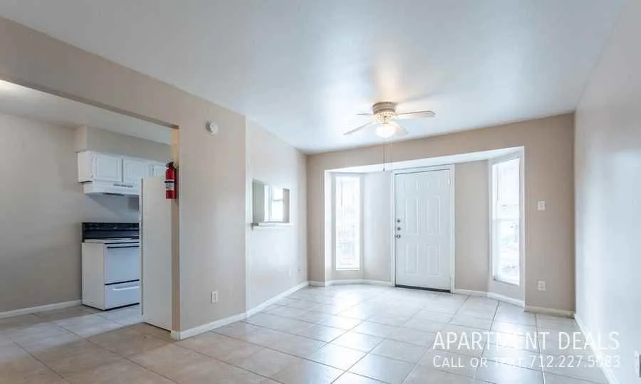 1016 S Wayside Dr, Houston, TX 77023, USA