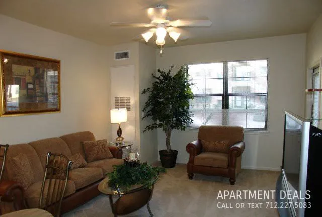 8631 Winkler Dr, Houston, TX 77017, USA