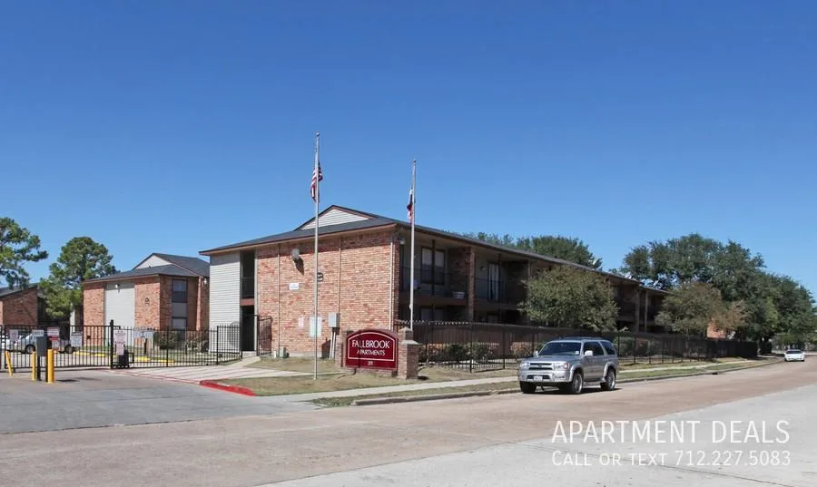 207 Plaza Verde Dr, Houston, TX 77038, USA