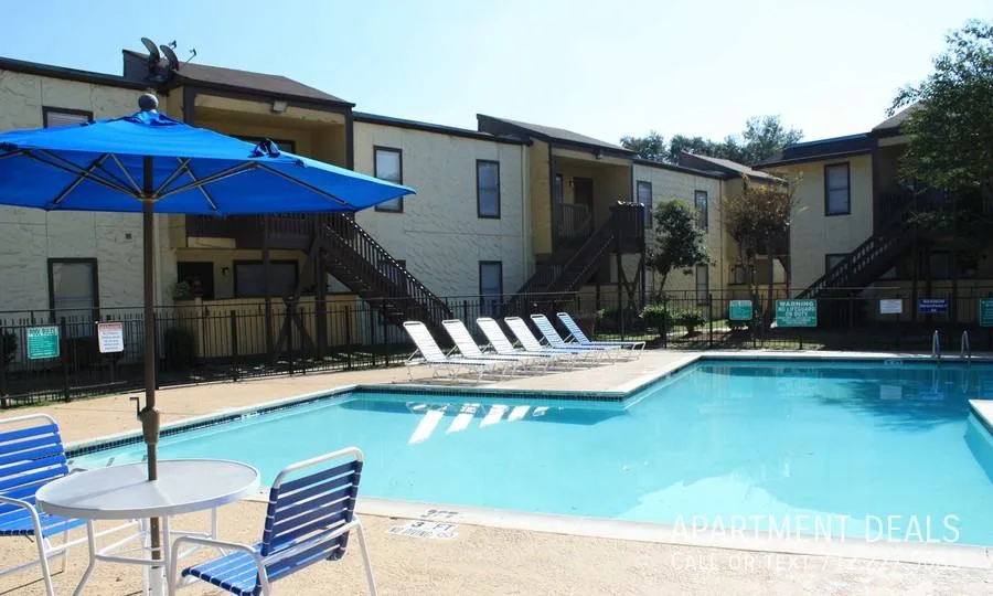 7841 Grow Ln, Houston, TX 77040, USA