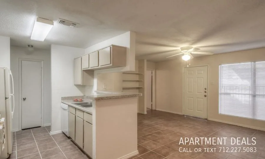 13156 Bissonnet St, Houston, TX 77099, USA