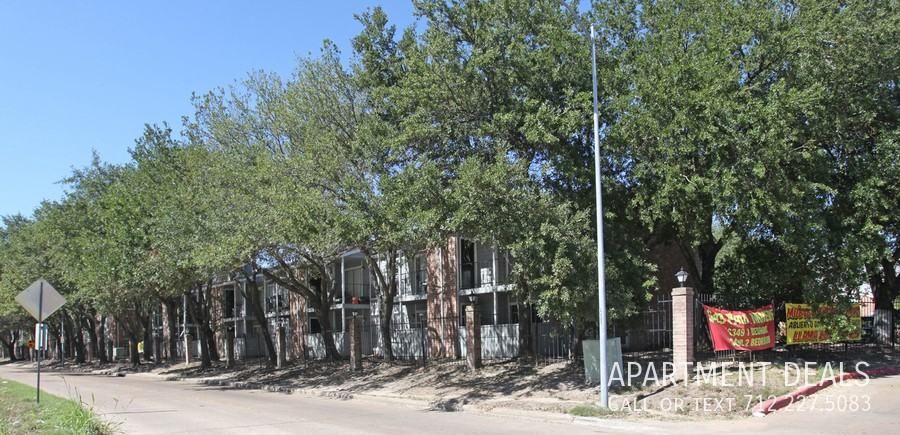 5856 W Gulf Bank Rd, Houston, TX 77088, USA