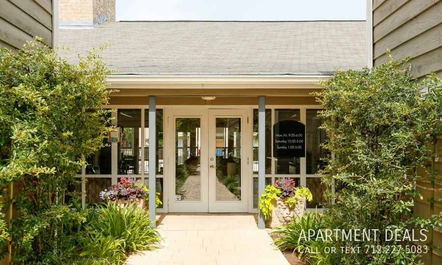 1021 Country Place Dr, Houston, TX 77079, USA