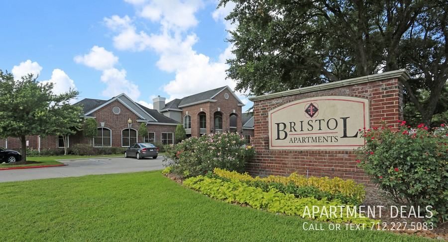 1309 Grand Plaza Dr, Houston, TX 77067, USA