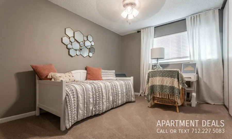 2109 Lake Village Dr, Houston, TX 77339, USA