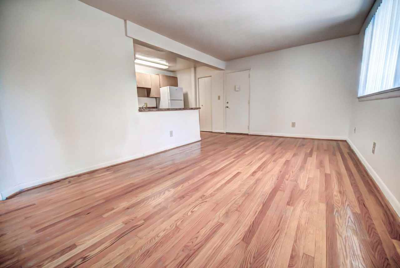 HIckory Heights Apartments
