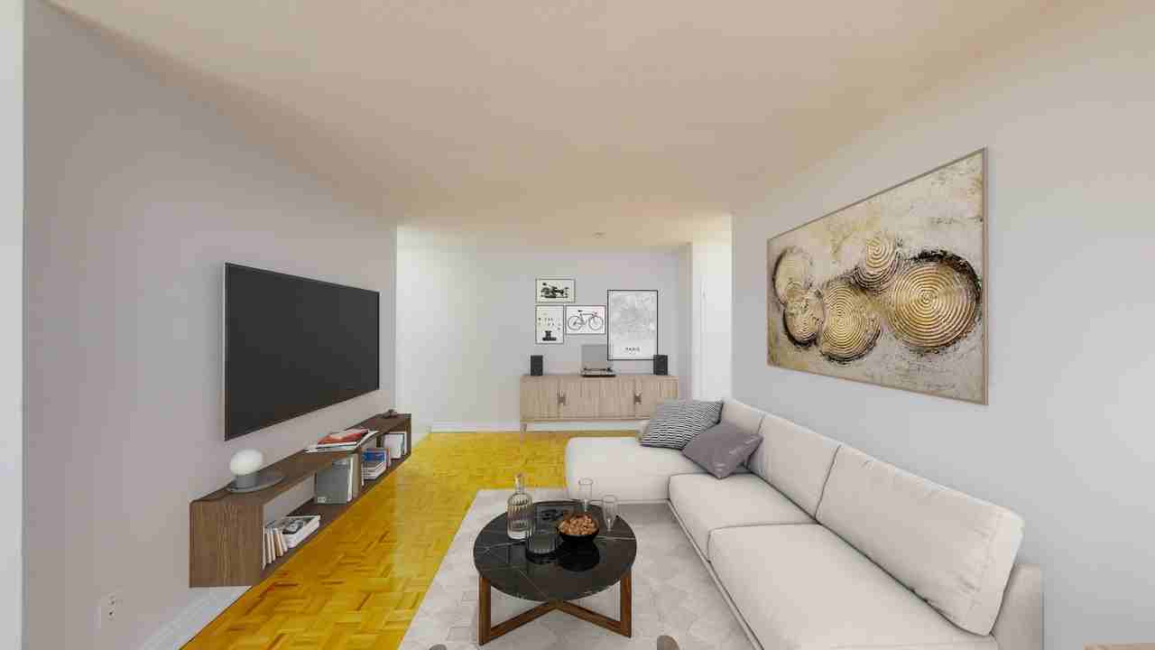 88 Redpath Avenue