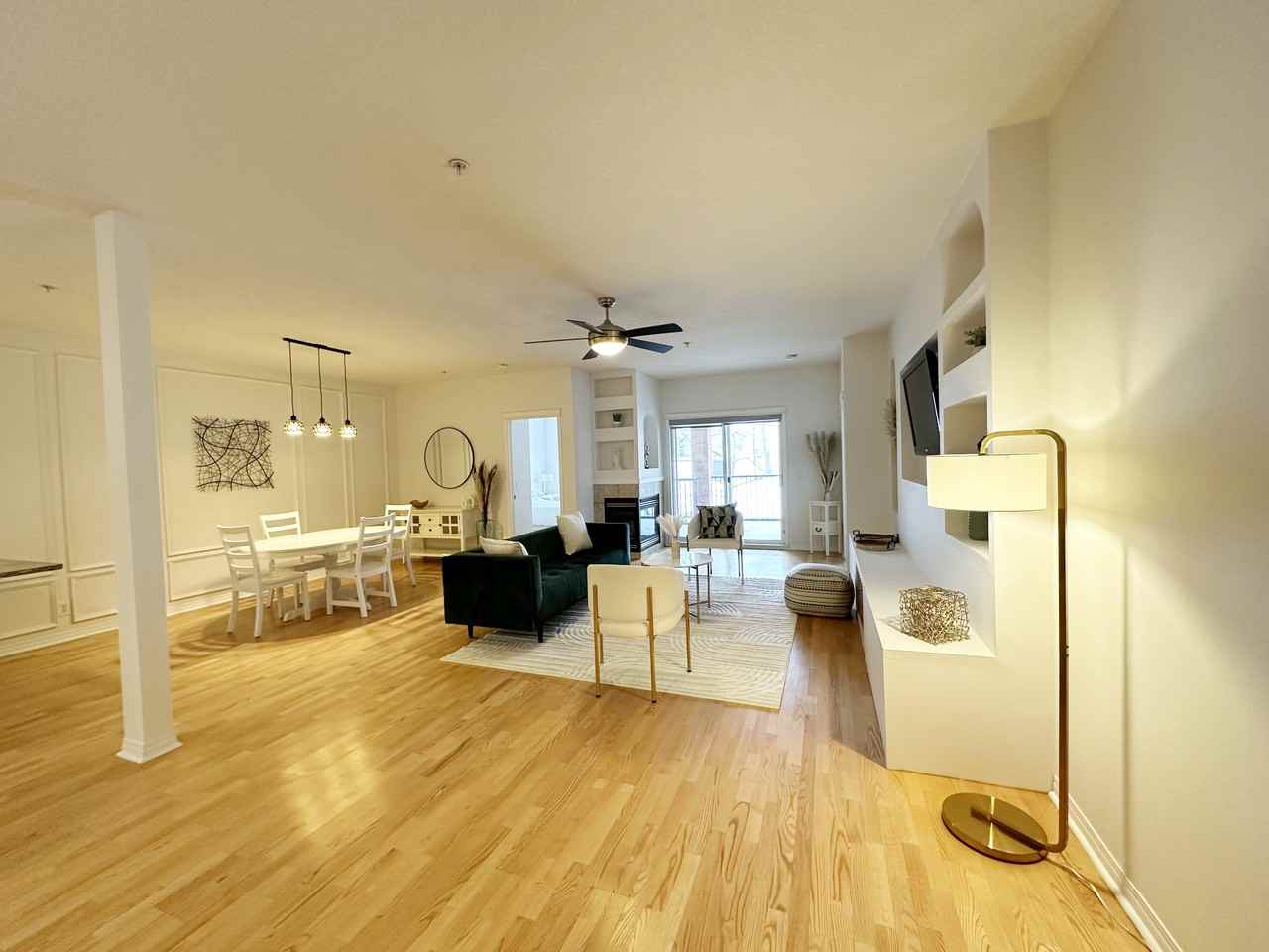 2134 Kensington Rd Nw, Calgary, AB T2N 3R7, CAN