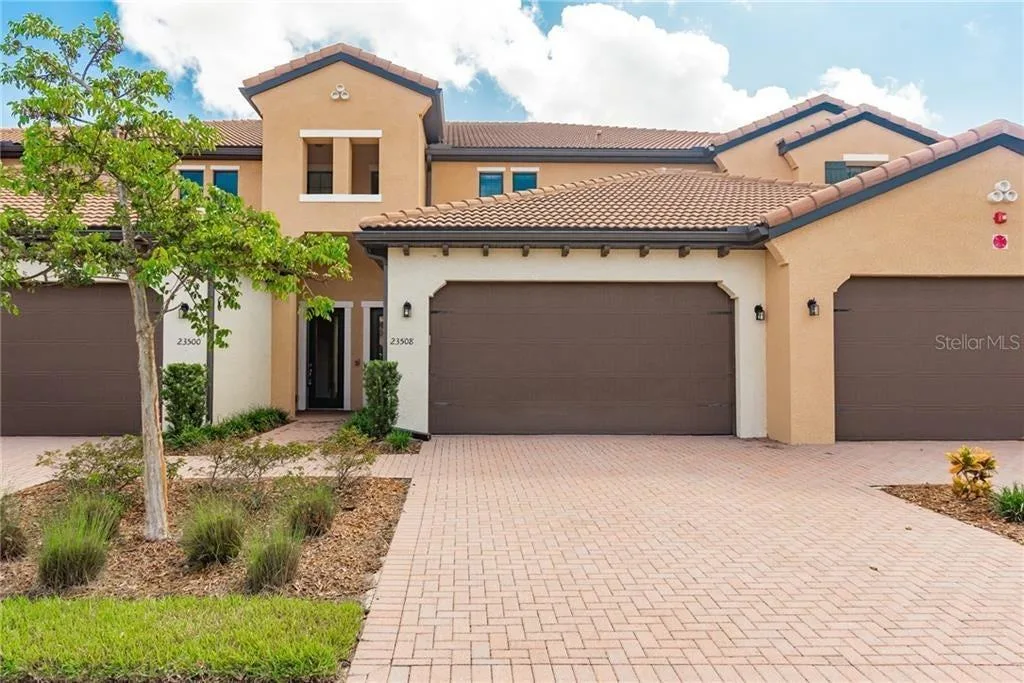 23508 Awabuki Drive, Plantation, FL 34293, USA