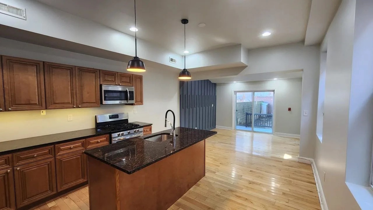 715 North 6th Street