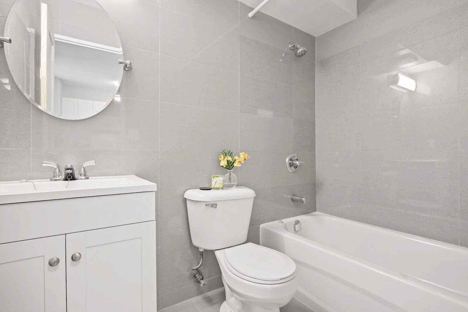 The Kenwick is a premium residential complex located in the heart of downtown Sarnia. Amenities such as shopping, restau