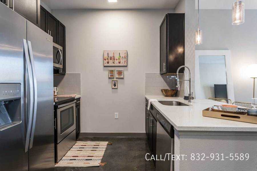 1180 Patterson St, Houston, TX 77007, USA