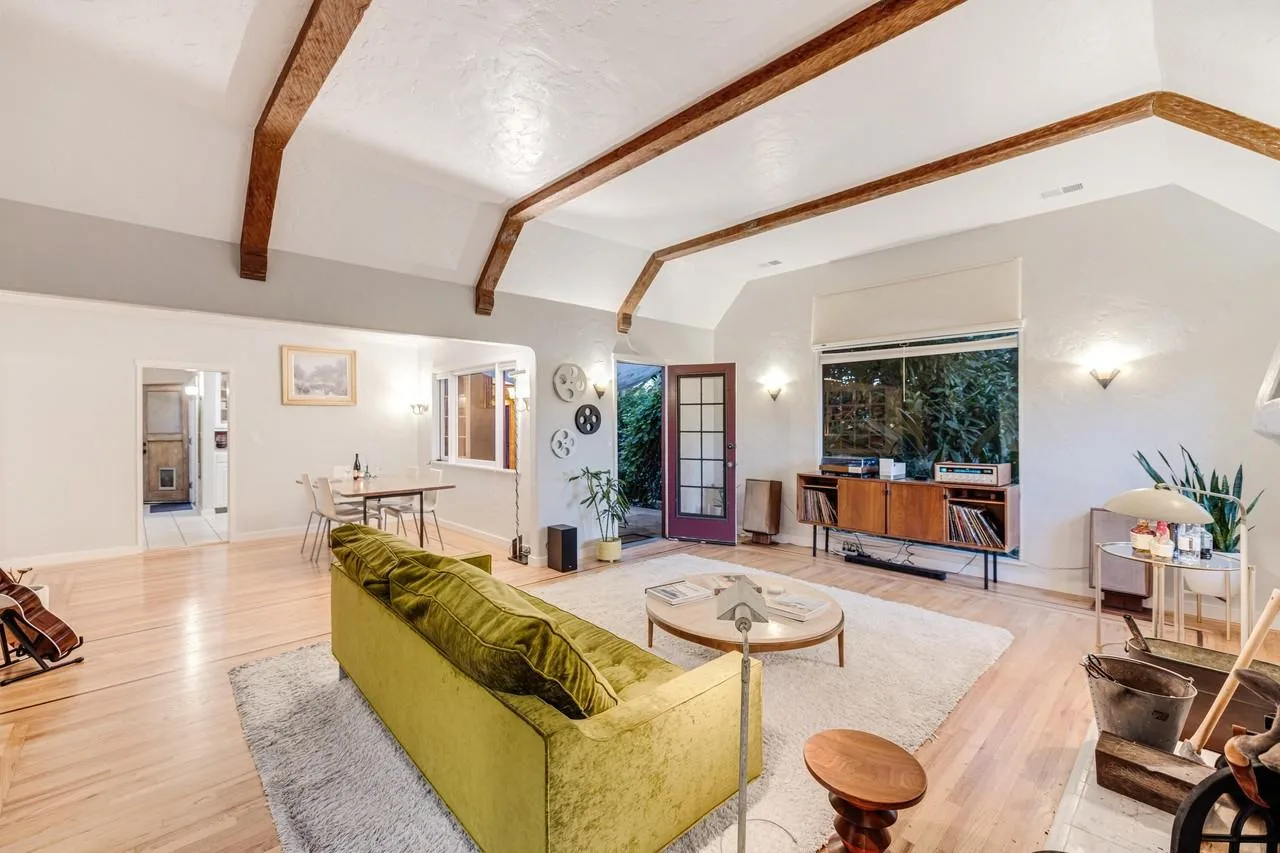 2904 Verde Vista Dr, Santa Barbara, CA 93105, USA