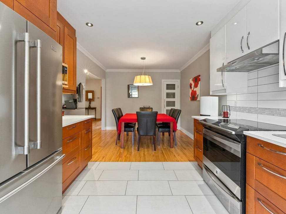 11844 Braesview, San Antonio, TX 78213, USA