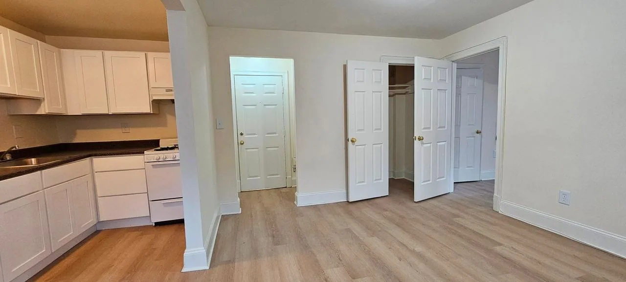 Chadford Apartments