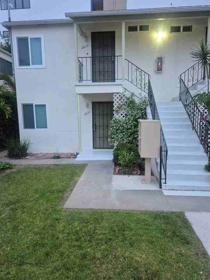 2837-2857 Cadiz St.