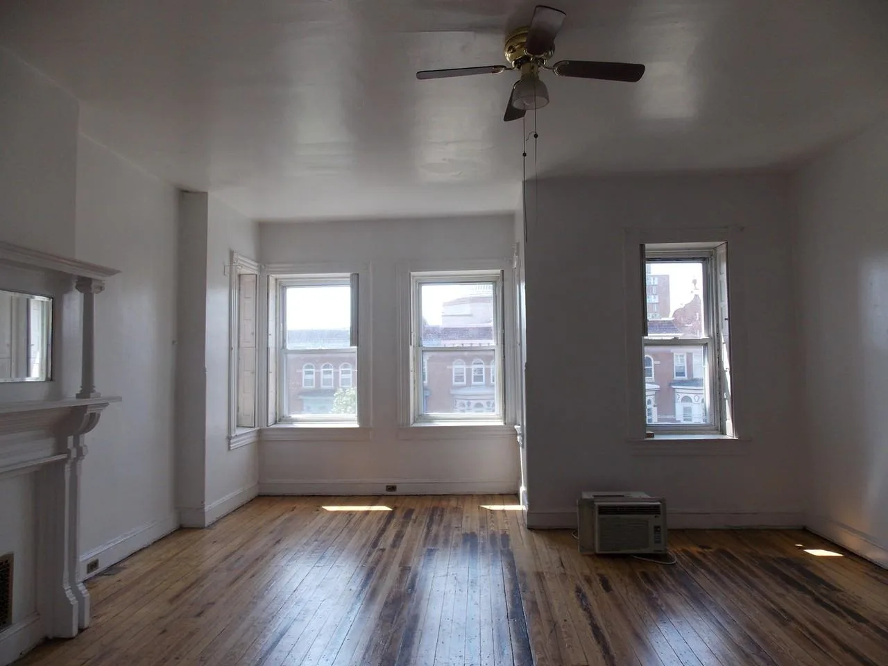 2823 St. Paul St.
