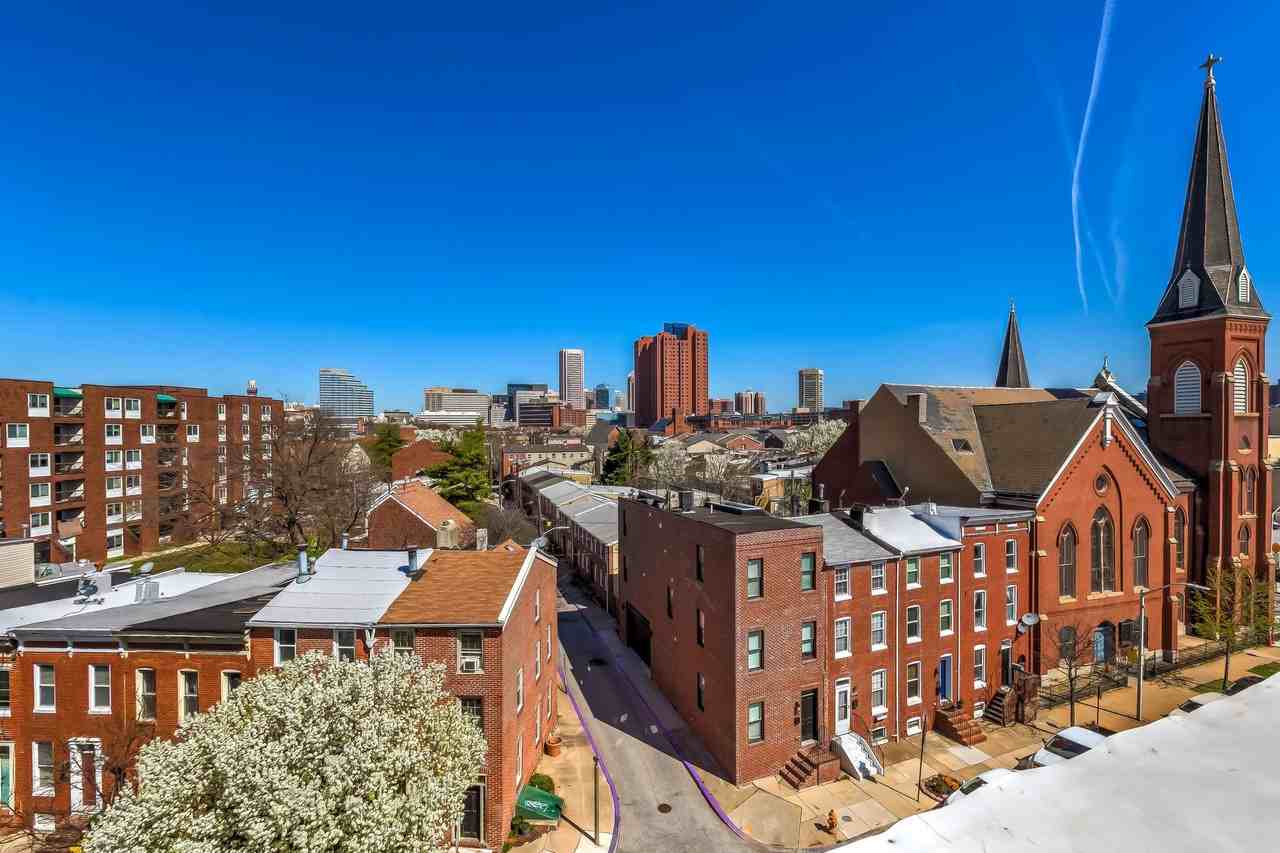 For Rent: Modern Urban Living at 115 W Hamburg – Your Ideal City Retreat Awaits!