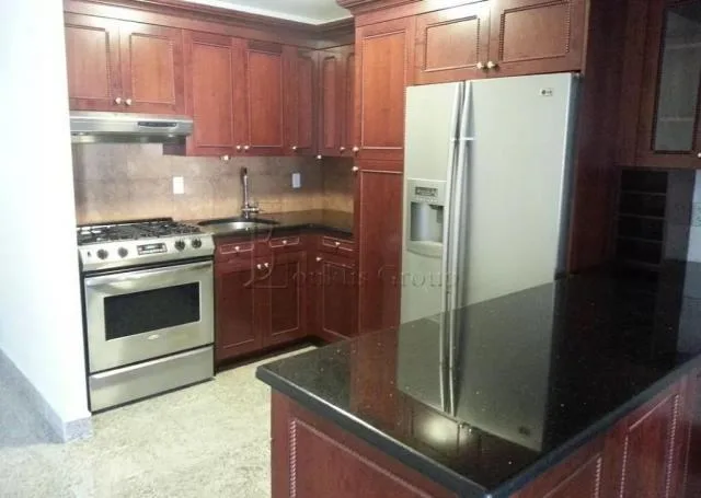 3517 32nd St, Astoria, NY 11106, USA