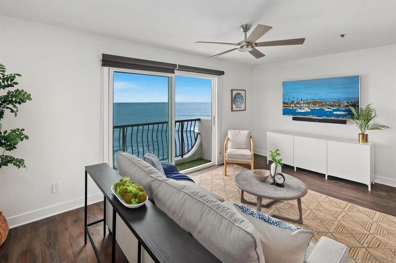 4878 Pescadero Ave #303