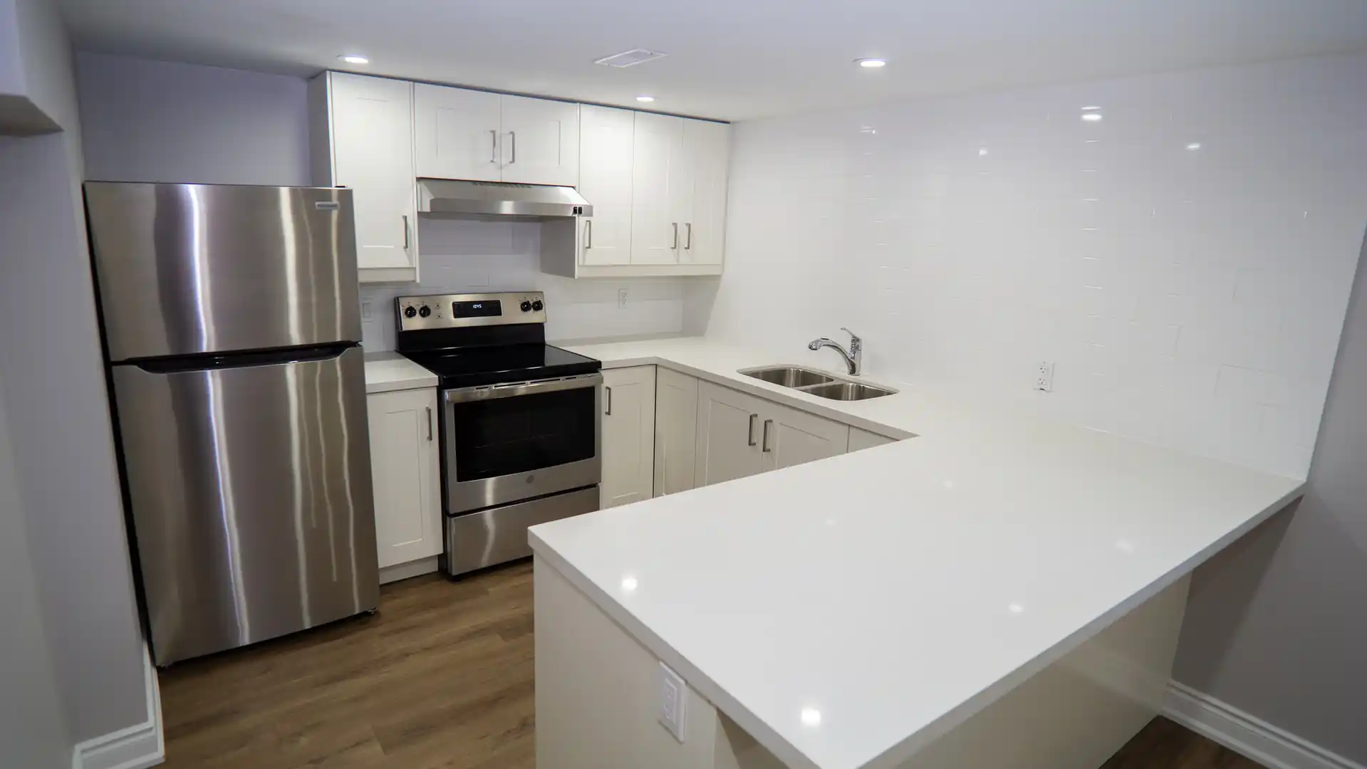 16 Armour Drive, Welland