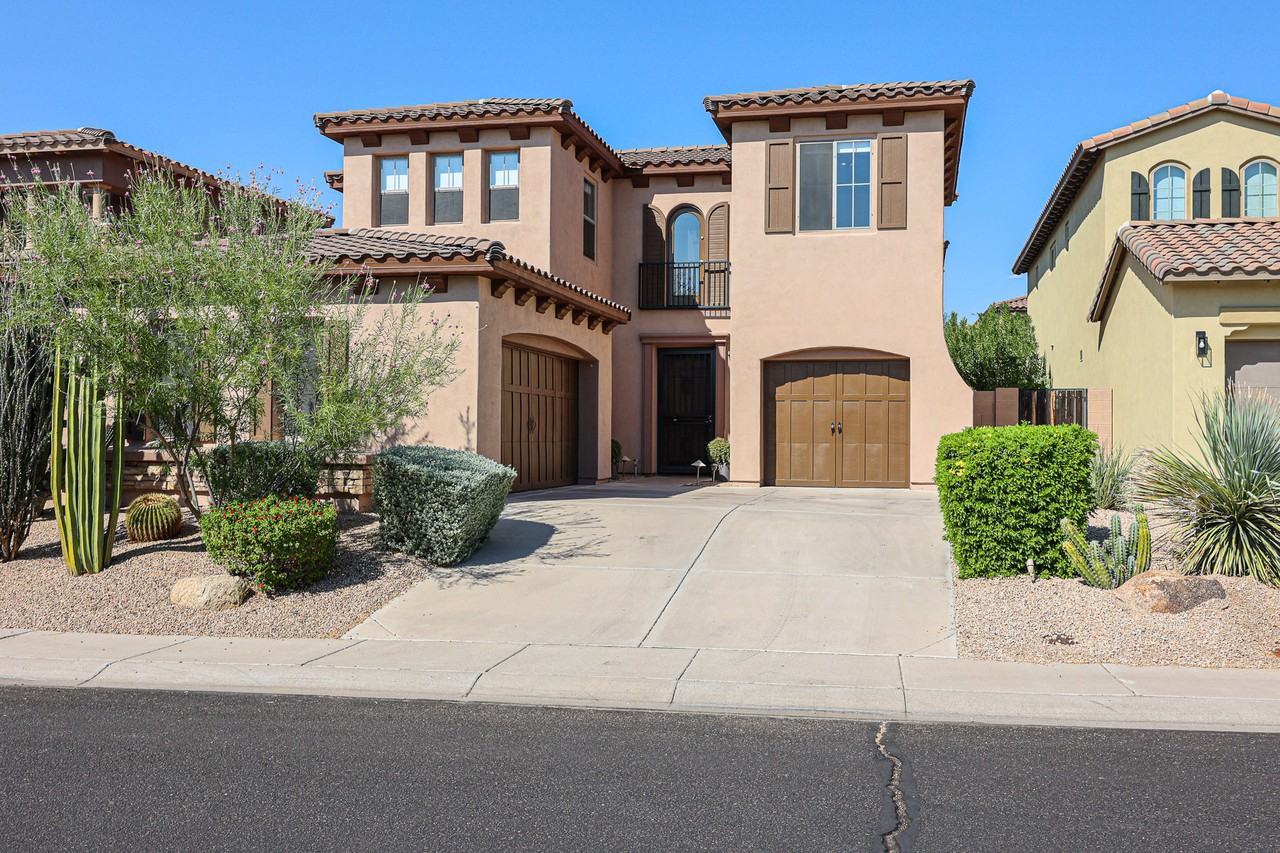 3966 E Crest Ln, Phoenix, AZ 85050, USA