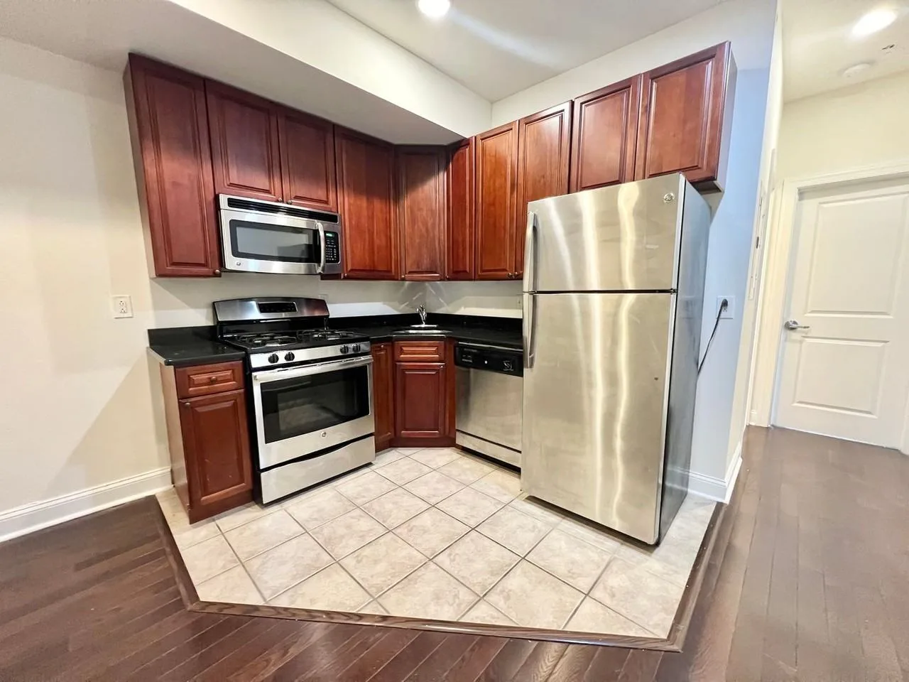 1806 North 16th Street