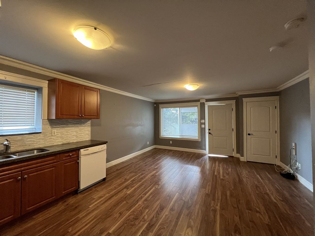 15998 111 Avenue, Surrey, BC V4N 1C8, CAN
