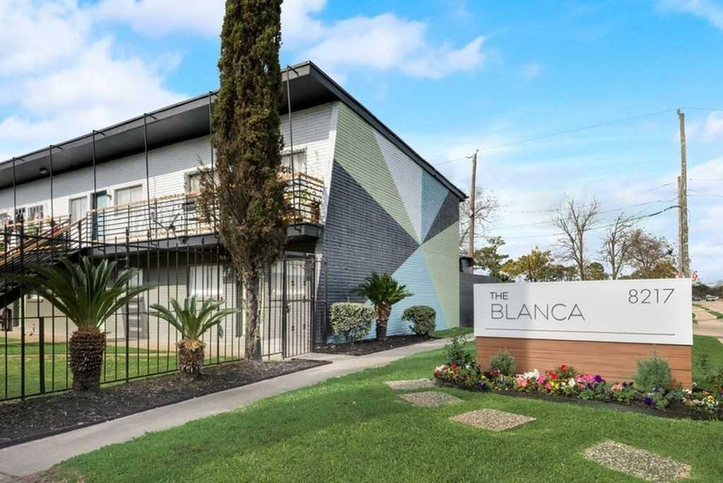The Blanca Apartments