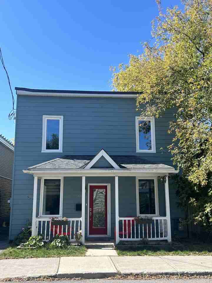 188 Carruthers Ave, Ottawa, ON K1Y 1N7, CAN