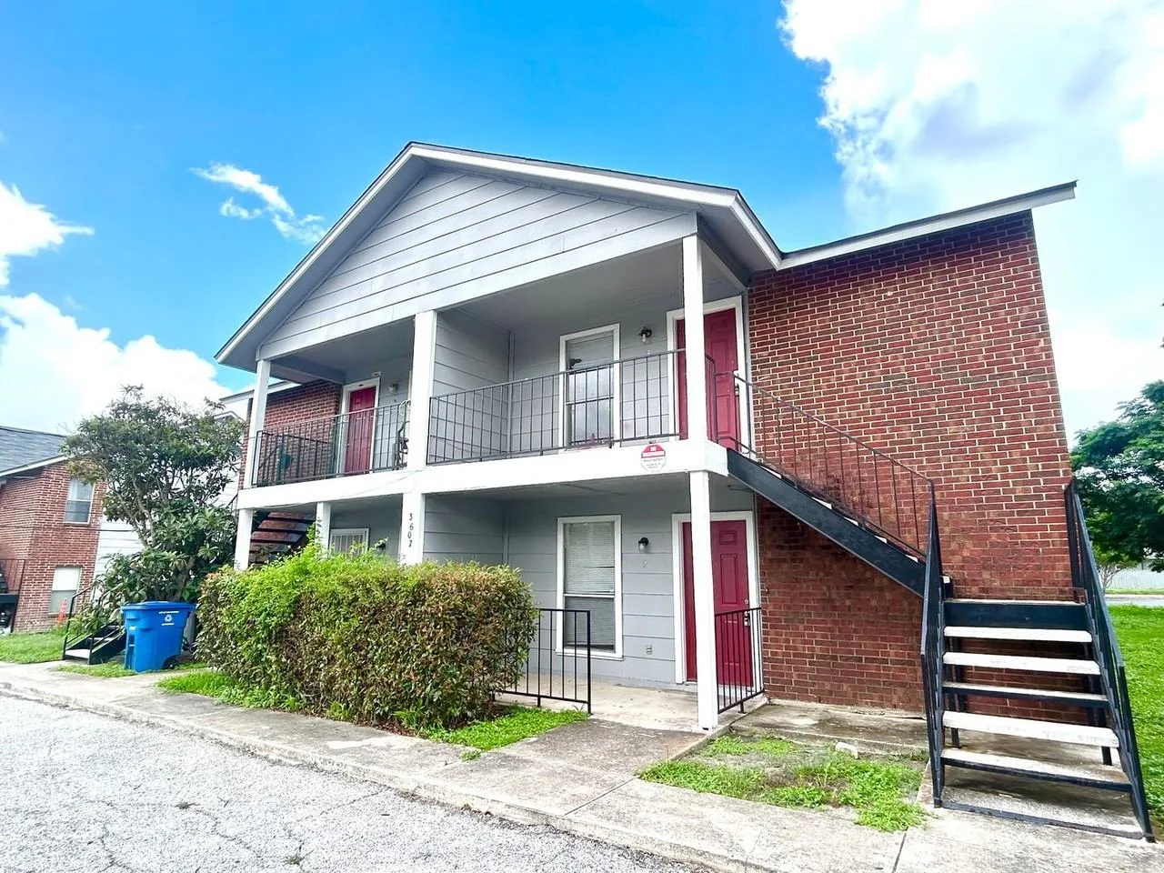 3607 Bremen Avenue