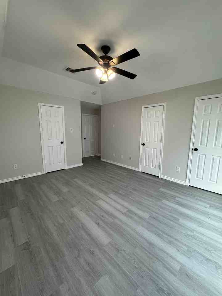 4526 Knoxville St, Houston, TX 77051, USA