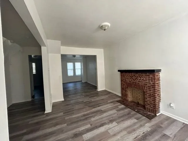599 N Edgewood St, Baltimore, MD 21229, USA