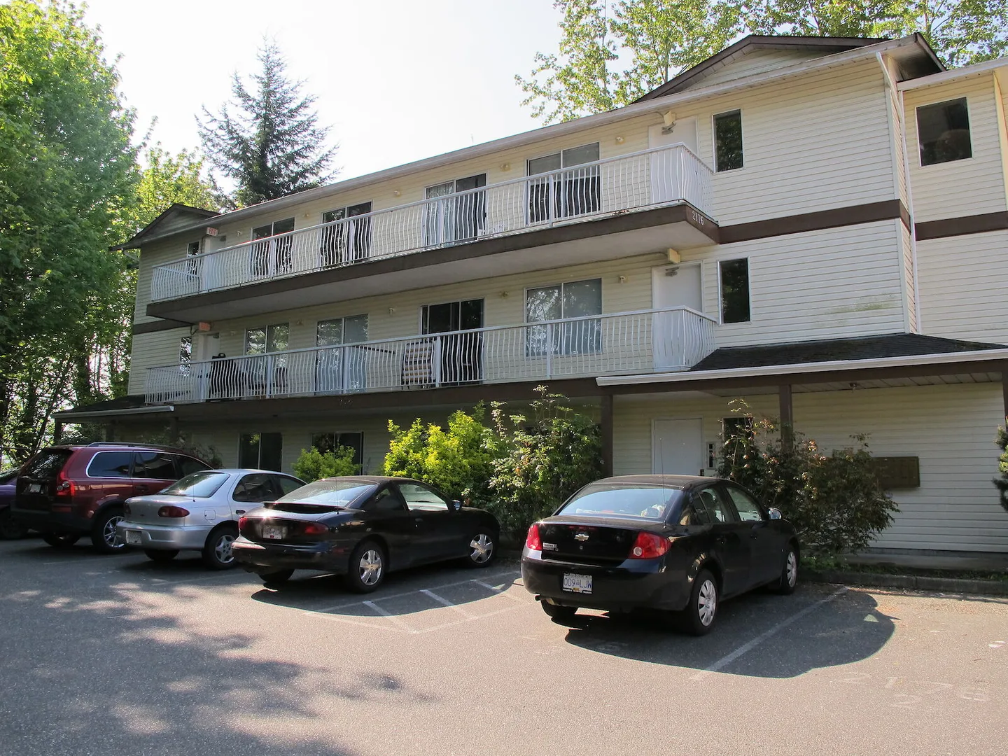 Newly Renovated 1 Bedroom apartment for rent. Rent is $1,405 per month