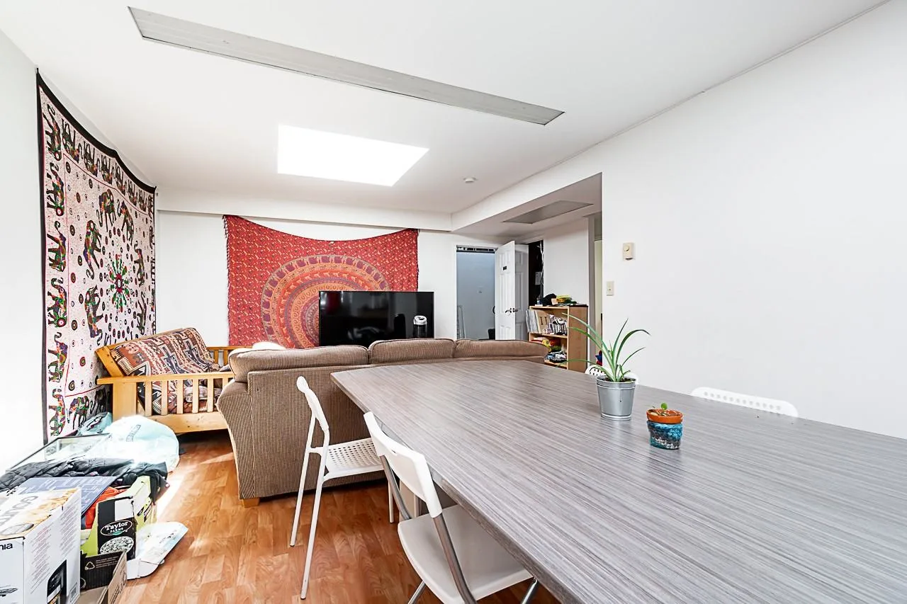 4359 Main St, Vancouver, BC V5V 3R1, CAN