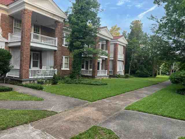 1975 Vineville Avenue