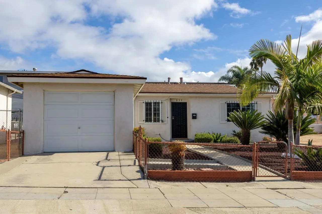 839 S 37th St, San Diego, CA 92113, USA