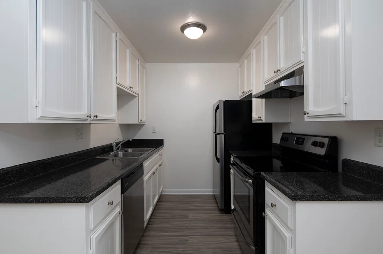 Royal Village Apartments