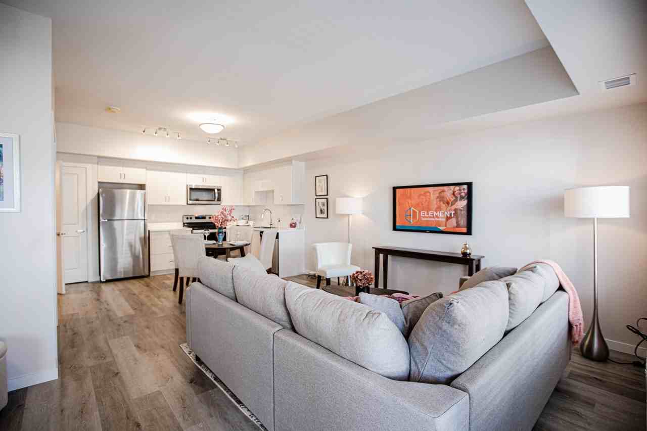 Element Townhomes in Prairie Pointe