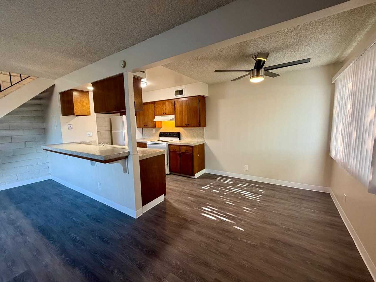 3260, 3276, 3306 Alexander Drive