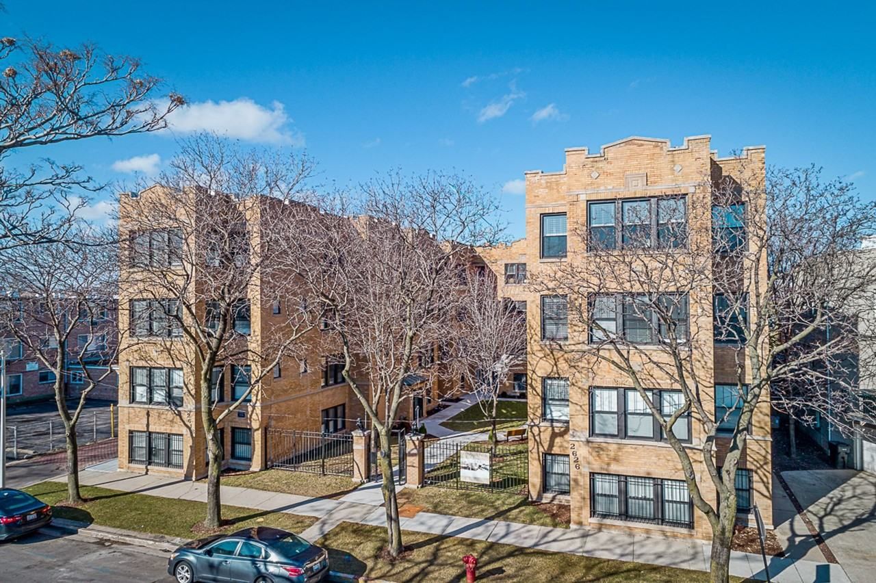 2618-26 N. Rockwell