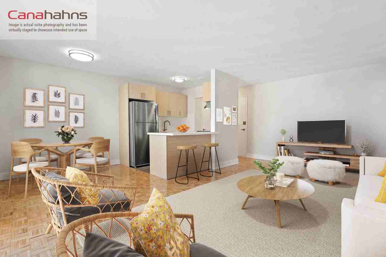 26 Park Street Apartments in Mississauga