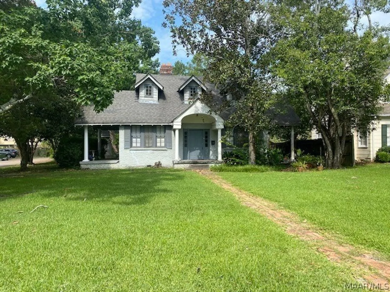 College Street TriPlex