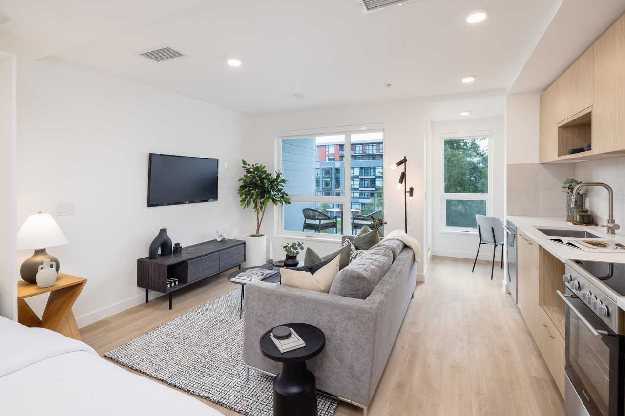 4118 Cambie St, Vancouver, BC V5Y None, CAN