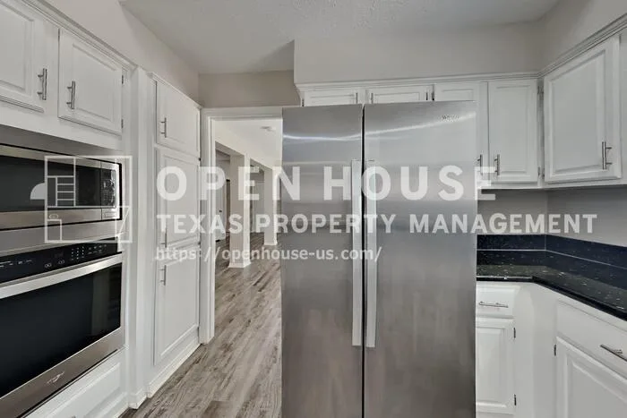3806 Village Oaks Dr, Houston, TX 77339, USA