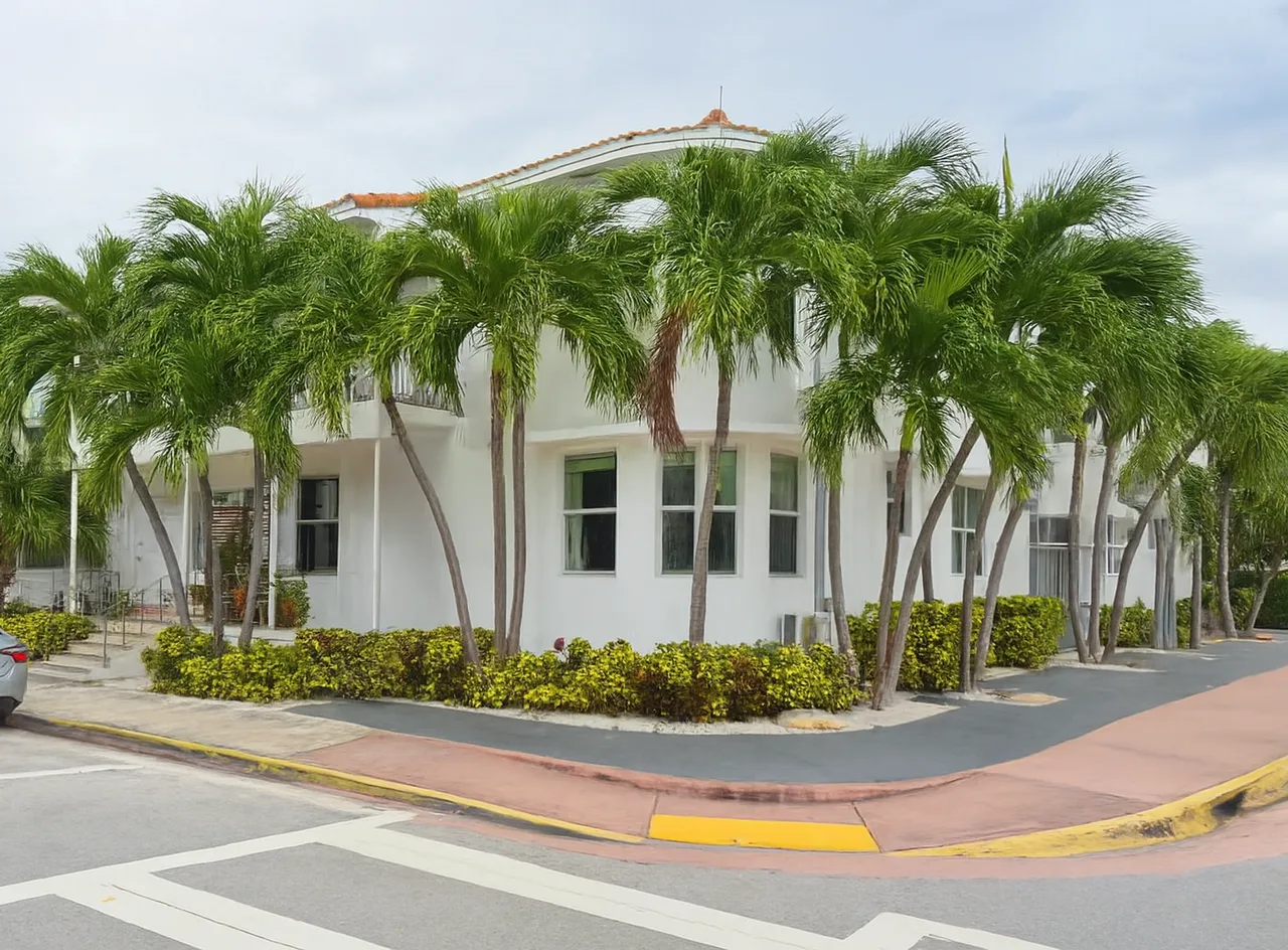 7610 Byron Ave Miami Beach, FL 33141